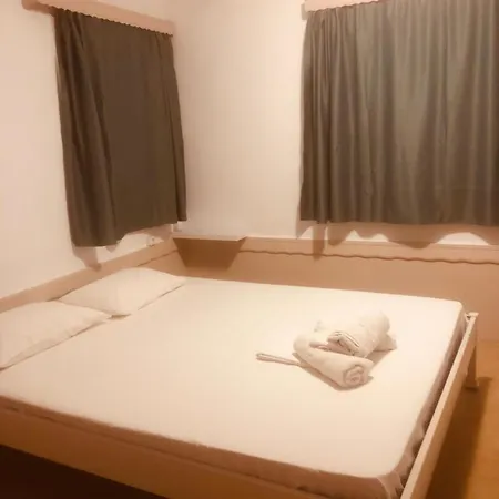 Σπίτι διακοπών Barreira Beachfront 4 *